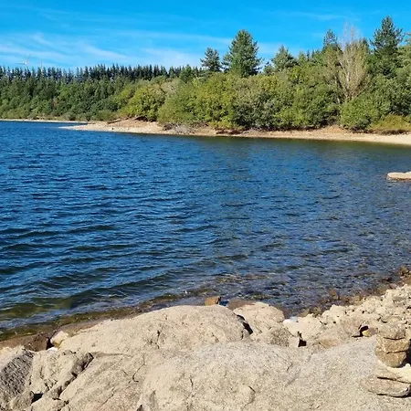 בית הארחה Chez Black And White Les Martys