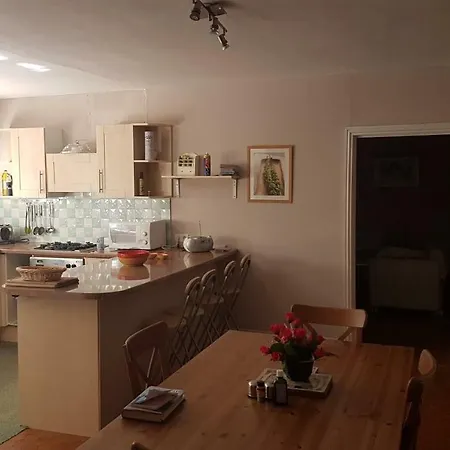 Chez Black And White 3*